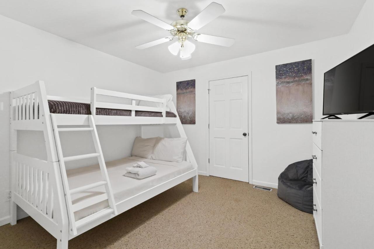 2 Separate Cabins Along A Peaceful Creek With Resort Amenities Ellijay Esterno foto