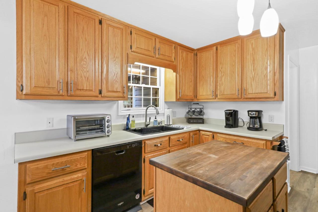 2 Separate Cabins Along A Peaceful Creek With Resort Amenities Ellijay Esterno foto
