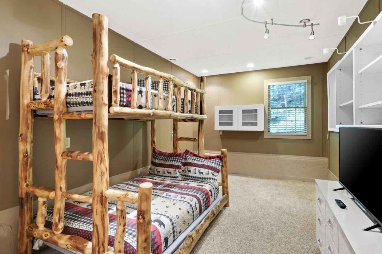 2 Separate Cabins Along A Peaceful Creek With Resort Amenities Ellijay Esterno foto